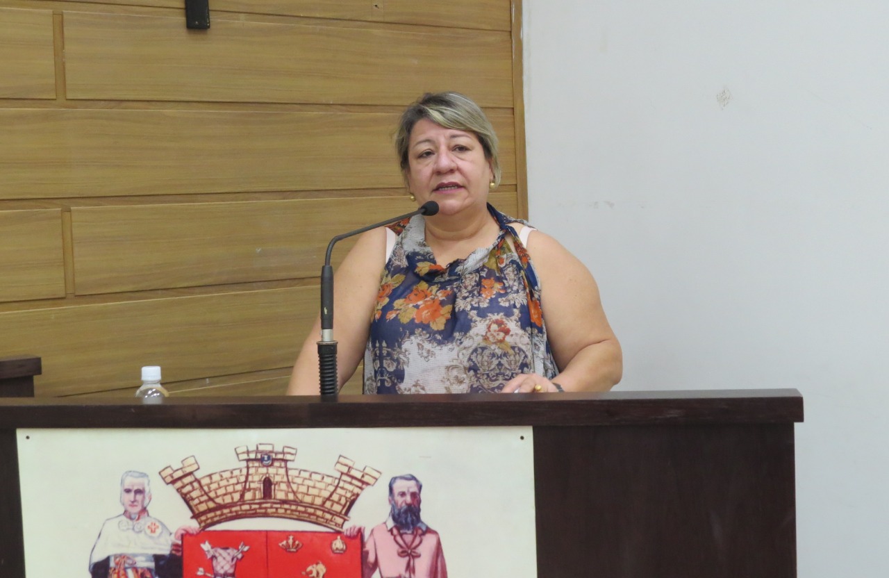  Lucy Lene Juazeiro, nova diretora do DRS-VIII